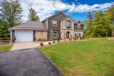56 Morgan Run Rd, Morgantown, WV 26508