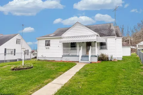 276 Stoney Hill Rd, Greensboro, PA 15338