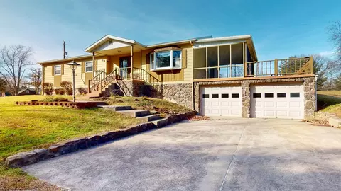 221 Freeman Hill Rd, Bridgeport, WV 26330