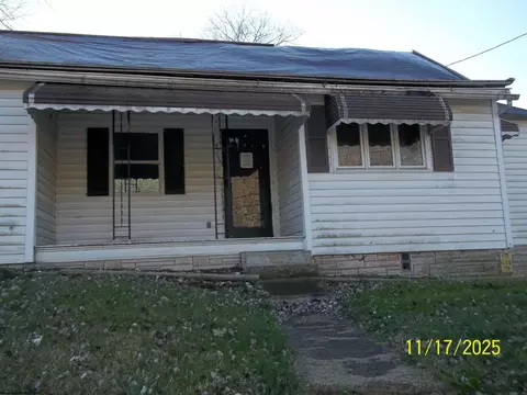 15 Monroe St, Rivesville, WV 26588