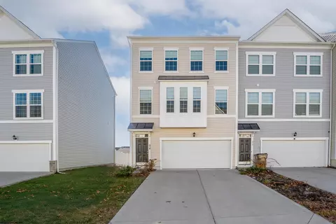 318 Bay St, Morgantown, WV 26508