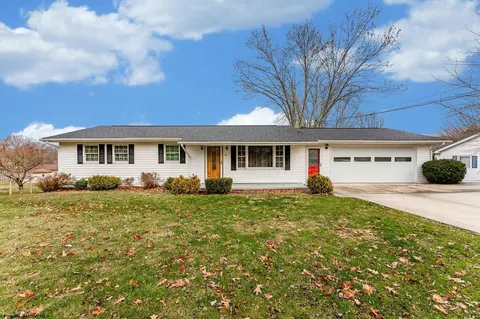 64 Long St, Hambleton, WV 26269