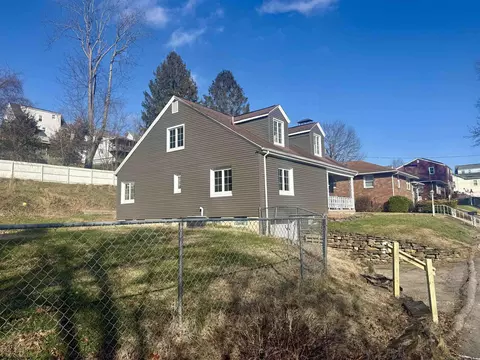 110 Rodney St, Clarksburg, WV 26301