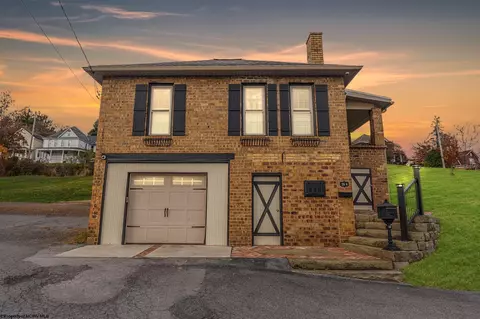 216 12 Watson Ave, Fairmont, WV 26554