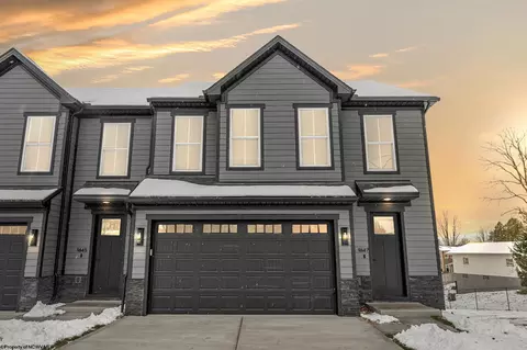 1647 Van Voorhis Rd, Morgantown, WV 26508