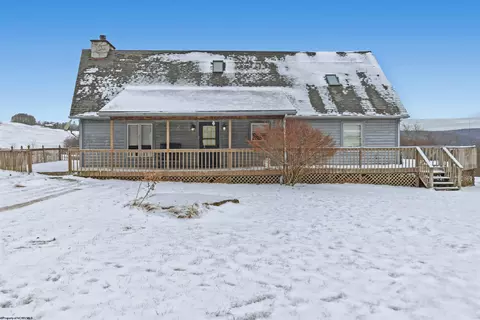 539 Koury Run Rd, Masontown, WV 26542