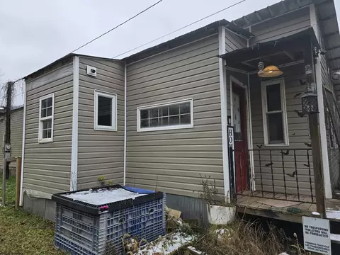 5368 Sand Fork Rd, Linn, WV 26384 photo 2