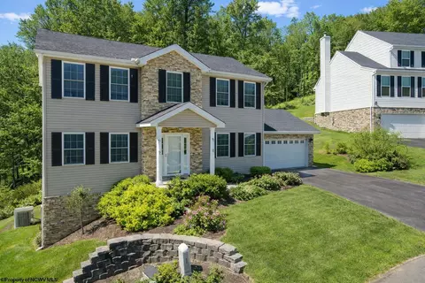 119 Brookdale Dr, Morgantown, WV 26508