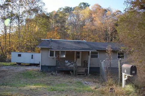 801 Harmony Rd, West Union, WV 26456