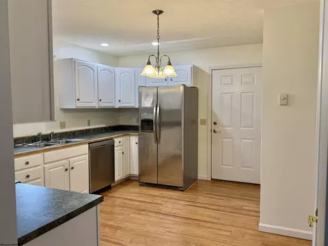 Kitchen - 410 Pineview Dr, Thomas, WV 26292 photo 1 of 2