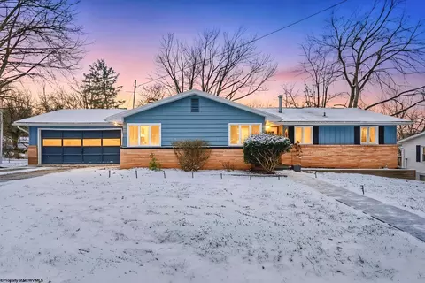 450 Riley St, Morgantown, WV 26505