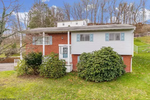 2110 Peach St, Morgantown, WV 26505