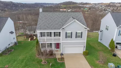 8 Summers Ridge Rd, Morgantown, WV 26508