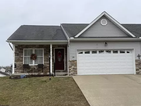 29 Par Ln, Maidsville, WV 26541