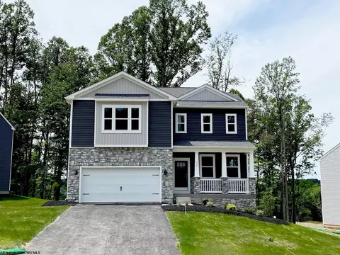335 Dye Ln, Morgantown, WV 26501