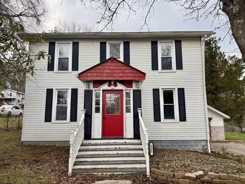 325 Morgantown St, Kingwood, WV 26537
