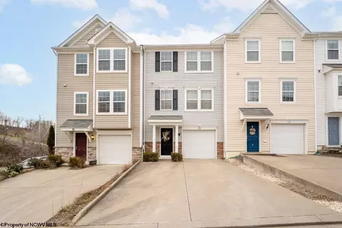 103 Birds Eye View Dr, Morgantown, WV 26501