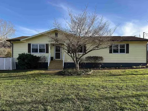 136 Forinash Rd, Weston, WV 26452