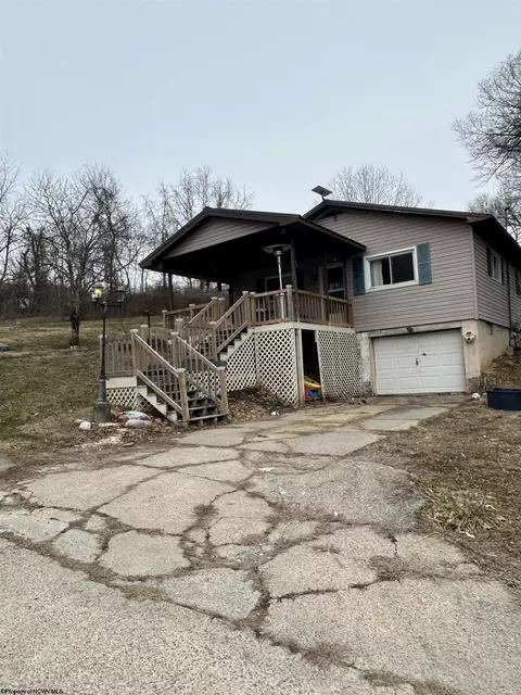164 Wise St, Baxter, WV 26560