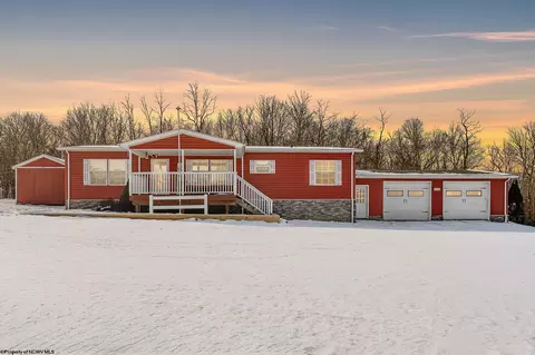 1010 Furfin Rd, Bruceton Mills, WV 26525