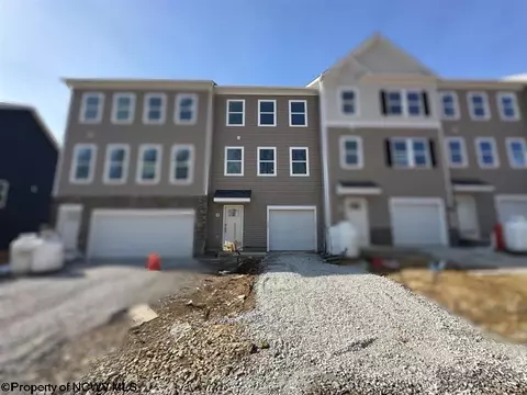 733 Hardman Dr, Morgantown, WV 26501