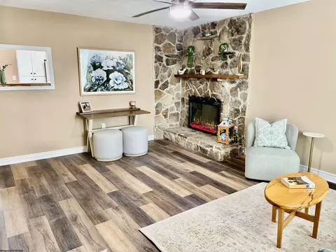 777 Nicholson Loop, Morgantown, WV 26508 photo 2