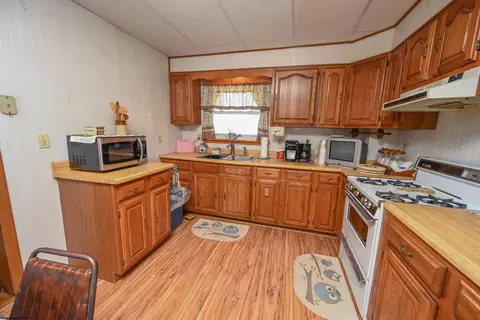 Kitchen - 70 Brown St, Thomas, WV 26292 photo 1 of 2