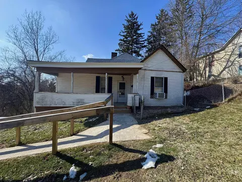 1108 Green St, Fairmont, WV 26554