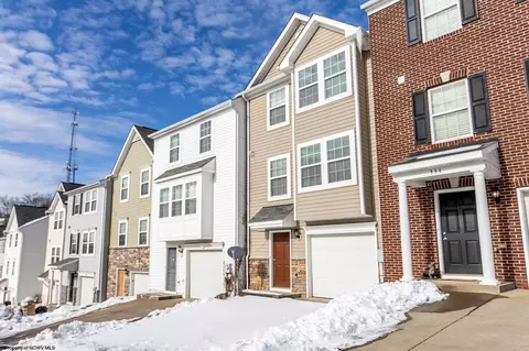 332 Falcon Run, Morgantown, WV 26508