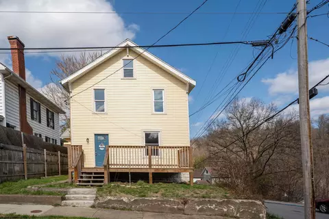 621 Alma St, Morgantown, WV 26501