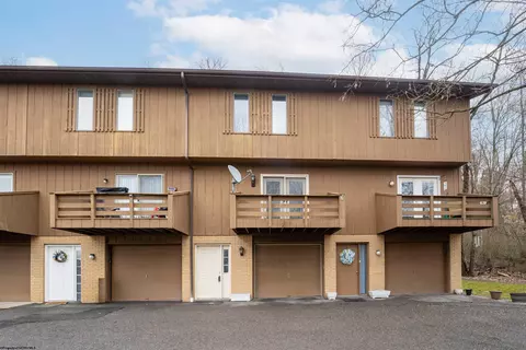 990 Northwestern Ave, Morgantown, WV 26505