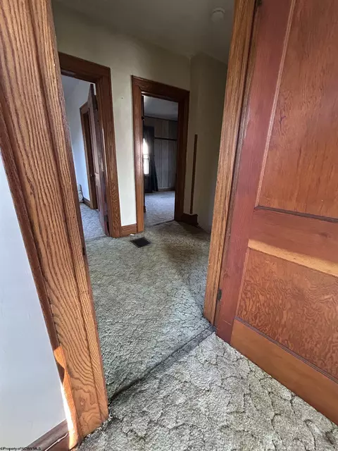 Entry Way - 635 S Main St, Philippi, WV 26416 photo 5 of 7