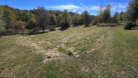 Exterior - 7419 Union Rd, Philippi, WV 26416 photo 11 of 15