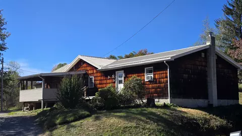 7419 Union Rd, Philippi, WV 26416