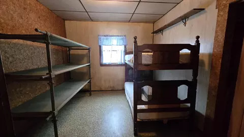 Bedroom - 7419 Union Rd, Philippi, WV 26416 photo 3 of 6