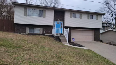 1810 Bunker Ave, Fairmont, WV 26554