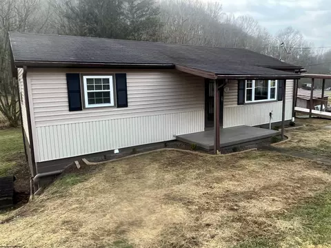 632 Berlin Rd, Weston, WV 26452