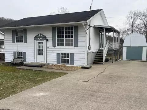 287 Rada Ave, Weston, WV 26452