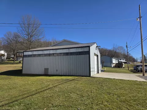 Exterior - 17 Hampton Dr, Lost Creek, WV 26385 photo 11 of 12