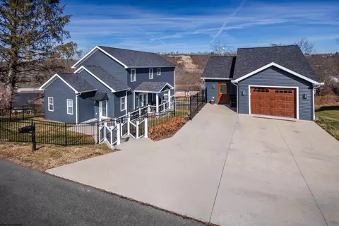 420 Delaware Ave, Morgantown, WV 26501