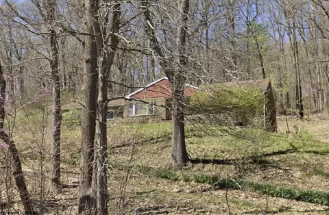 345 Old Cheat Rd, Morgantown, WV 26508