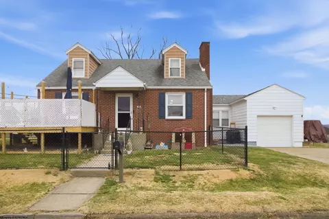 164 Seneca Dr, Clarksburg, WV 26301