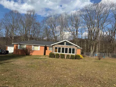 108 Cedarstone Ln, Elkins, WV 26241