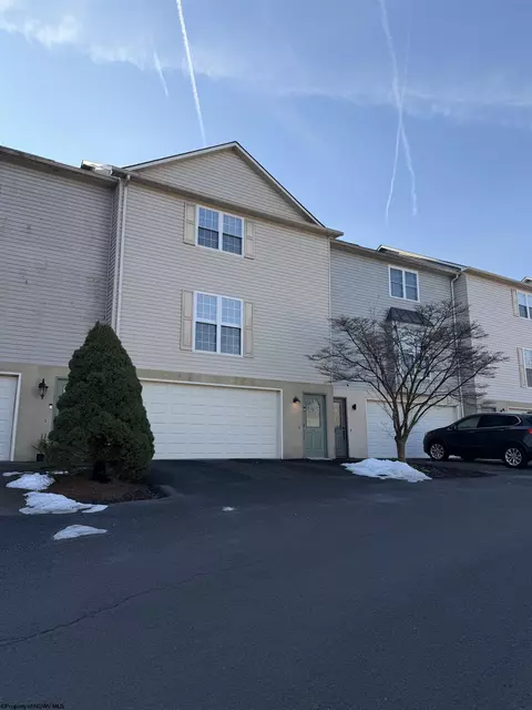 Exterior - 27 Clear Spring Dr, Morgantown, WV 26508 photo 2 of 11