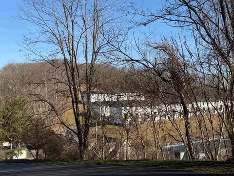 Exterior - 27 Clear Spring Dr, Morgantown, WV 26508 photo 4 of 11