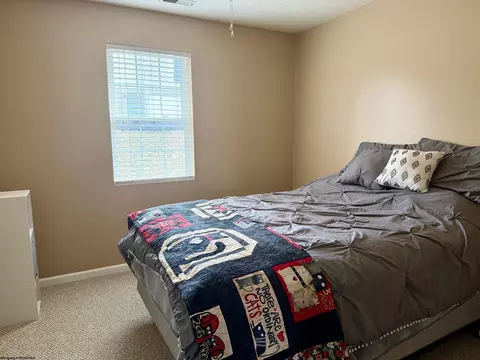 Bedroom - 27 Clear Spring Dr, Morgantown, WV 26508 photo 3 of 4