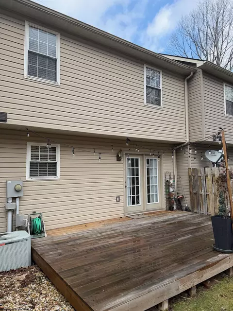 Exterior - 27 Clear Spring Dr, Morgantown, WV 26508 photo 9 of 11