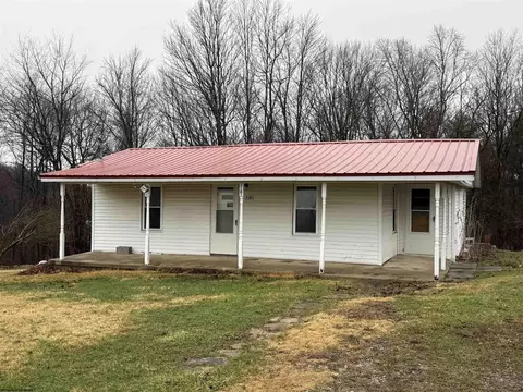 3181 Irish Ridge Rd, Tunnelton, WV 26444