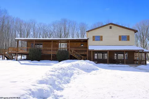 33610 Veterans Memorial Hwy, Terra Alta, WV 26764