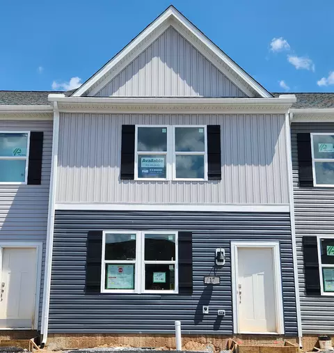 17 Erow St, Fairmont, WV 26554